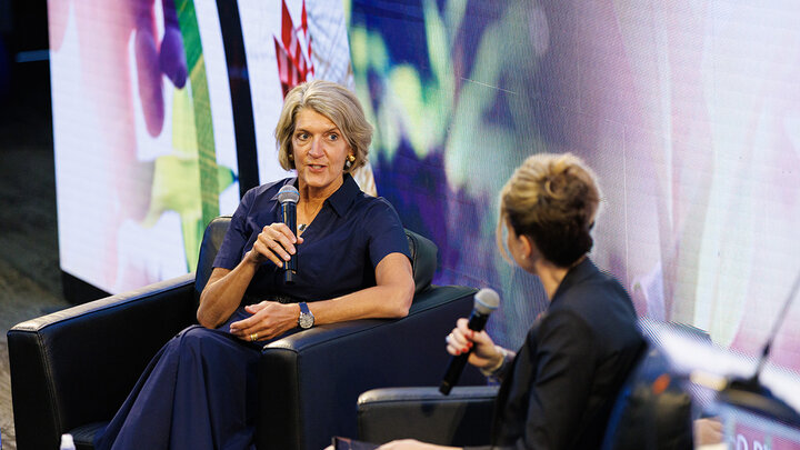 Beth Ford, CEO and President of Land O’ Lakes, engages in a “fireside chat” with CASNR Dean Tiffany Heng-Moss during Monday’s Heuermann’s Lecture.